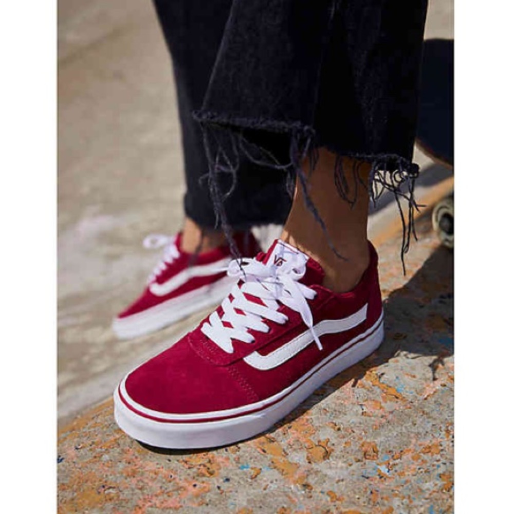 black vans ward lo